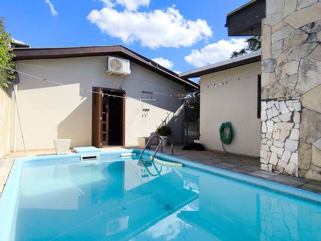 Casa para Venda em Taquara - 4