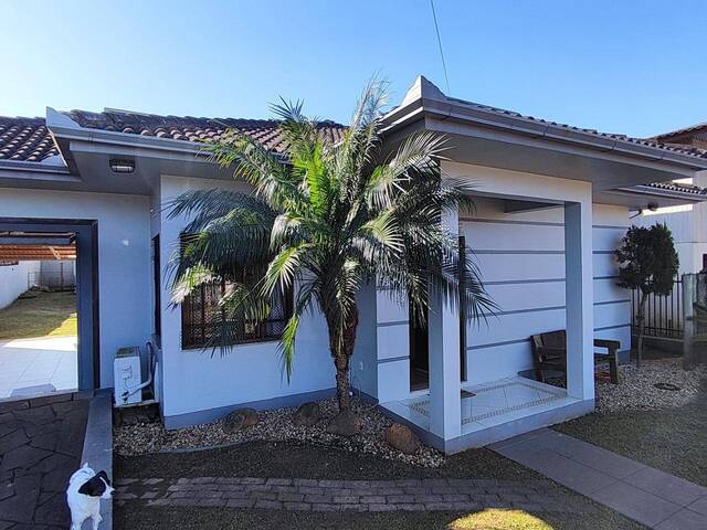 #27 - Casa para Venda em Taquara - RS