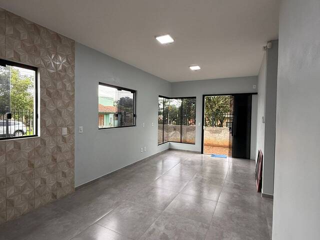 Casa para Venda em Taquara - 3