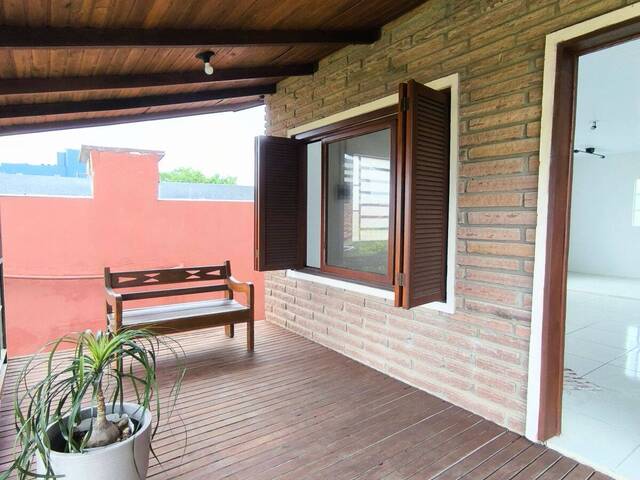 Casa para Venda em Taquara - 3